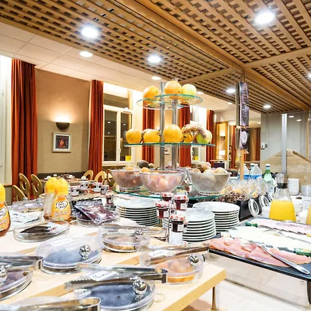The Originals City, Régina, Hotel 2*