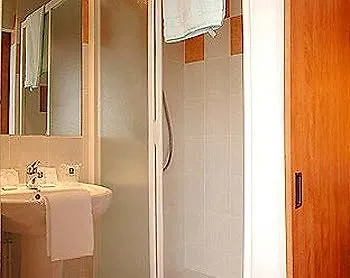 The Originals City, Regina, Périgueux